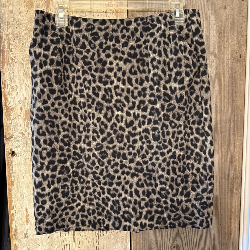 Cabi Leopard print Pencil Skirt
